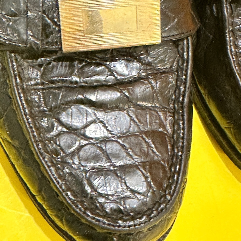 Polo by Ralph Lauren Women Black Crocodile-Embossed Loafers - Picture 11 of 15